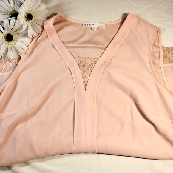 Cleo Sleeveless Top - Picture 2 of 4